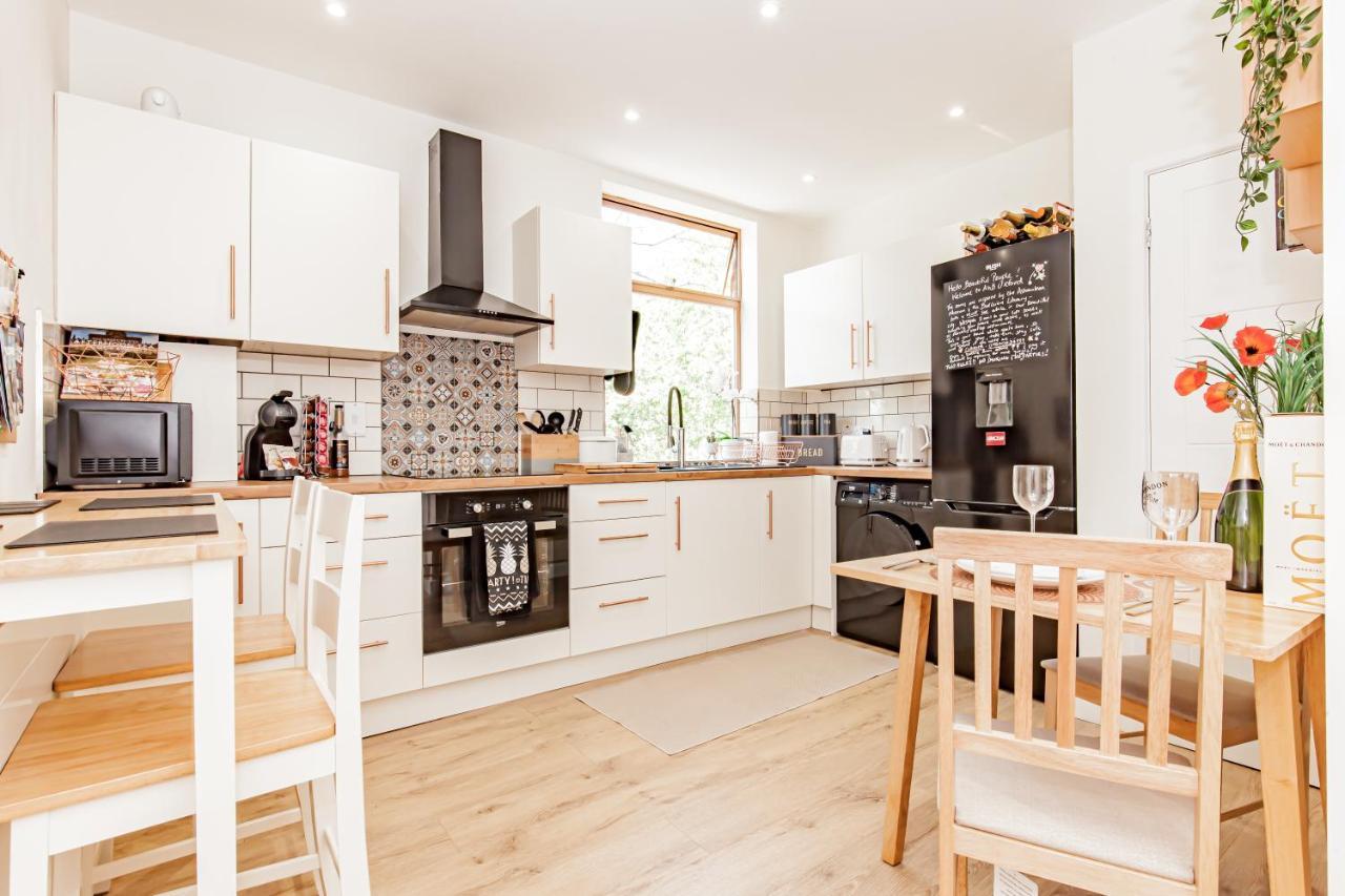 A'nb Lux 2-bedroom Private Parking 5-star Ox1 Apartament
